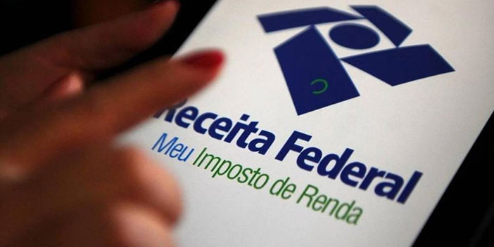 Trabalhadores que ganham menos de um salário mínimo e meio pagarão Imposto de Renda
